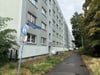 In diesem Magdeburger Wohnblock sollte ab dem 1. September die Heizung- und Warmwasserversorgung abgestellt werden.  Grund dafür sind ausbleibende Zahlungen des Vermieters.