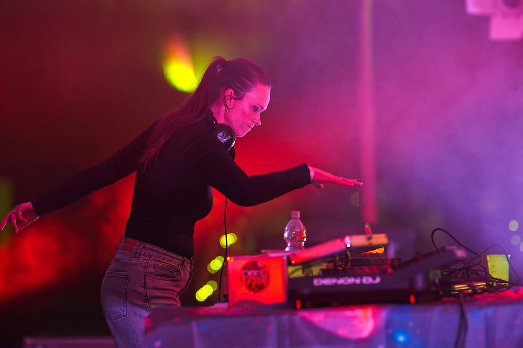 DJane "Aura Kamikura".