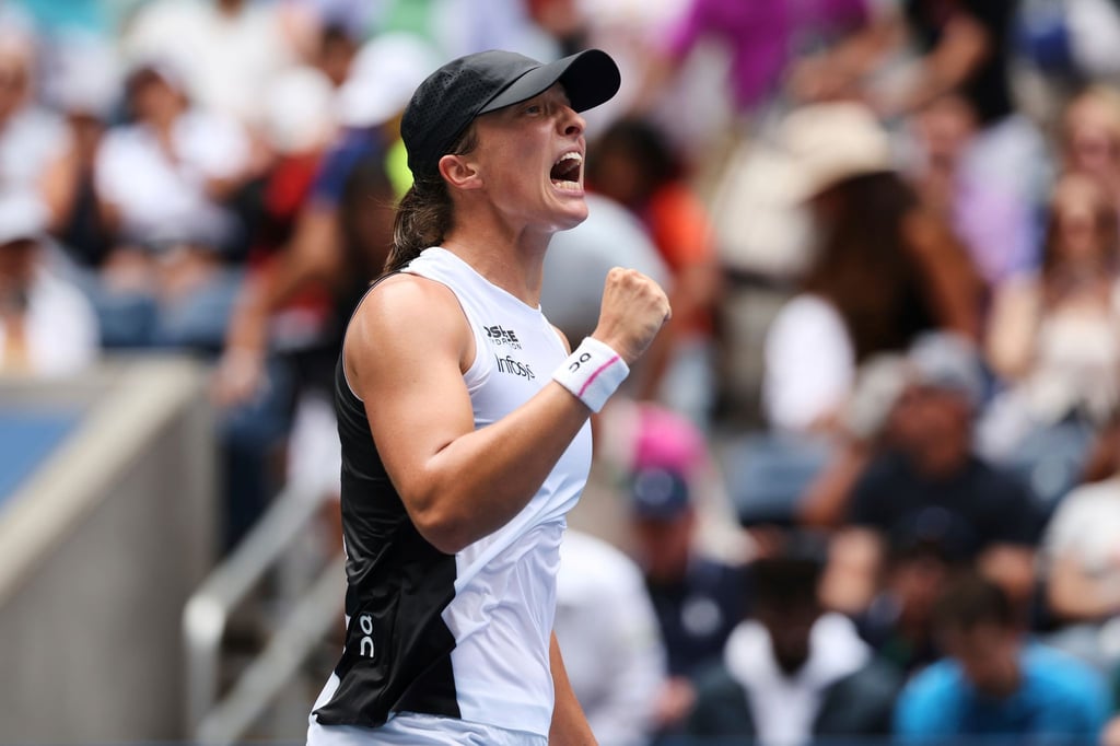 Iga Swiatek steht bei den US Open nach einem glatten Sieg im Viertelfinale.