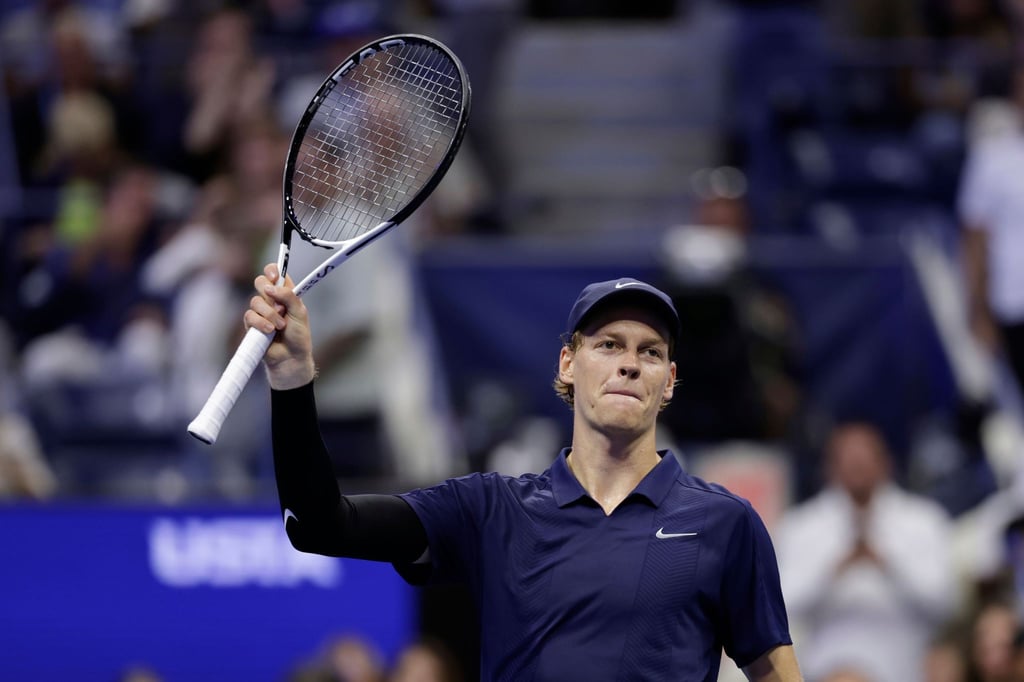 Titelverteidiger Jannik Sinner rauscht bei den US Open ins Viertelfinale.