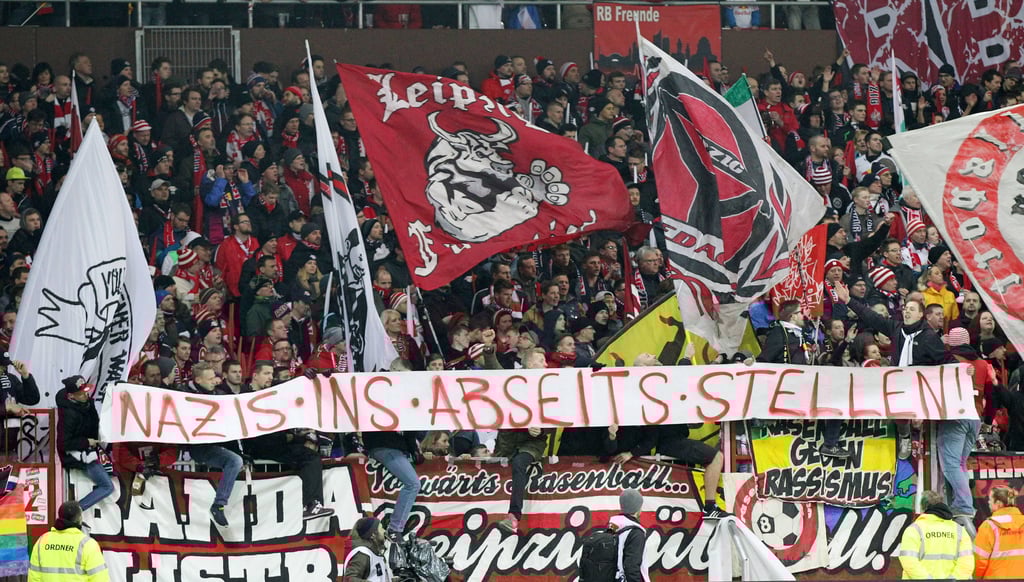 Fans von RB Leipzig stellen sich gegen Rassismus (Archivfoto)