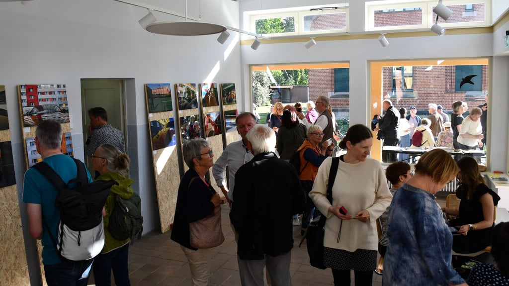 Schon einmal war der ehemalige Blumenpavillon auf dem Magdeburger Westfriedhof zeitweise eine Galerie.