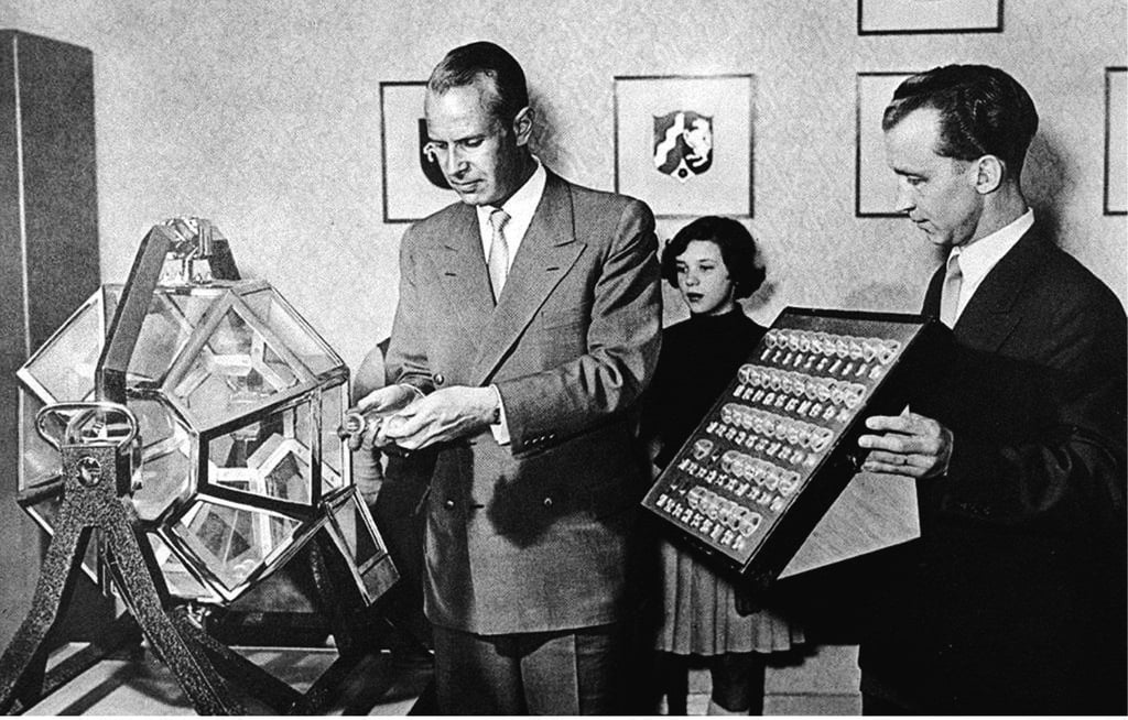 Das Waisenmädchen Elvira Hahn zog die erste Kugel in der Geschichte des erfolgreichen Glücksspiels „6 aus 49“ - es war ausgerechnet die 13. (Archivbild)
