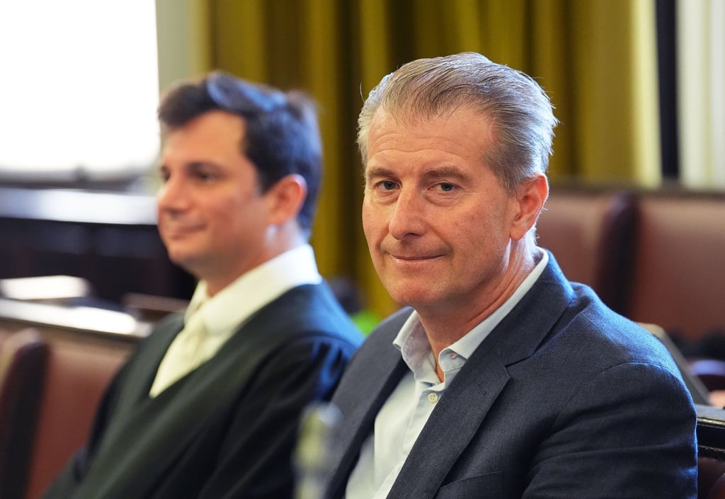 Stephan Hensel, der Ex-Mann von Christina Block, schildert als Zeuge vor dem Landgericht Hamburg Details der Kindesentführung in der Silvesternacht 2023/24.
