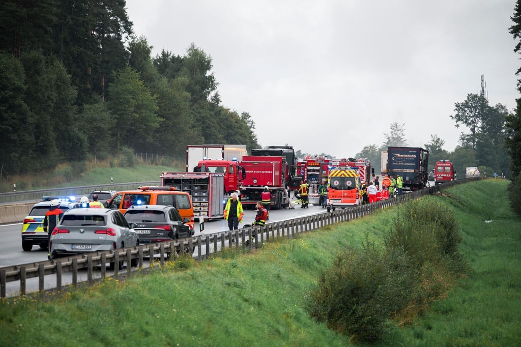 Nach dem Lkw-Brand gab es eine Sperrung.