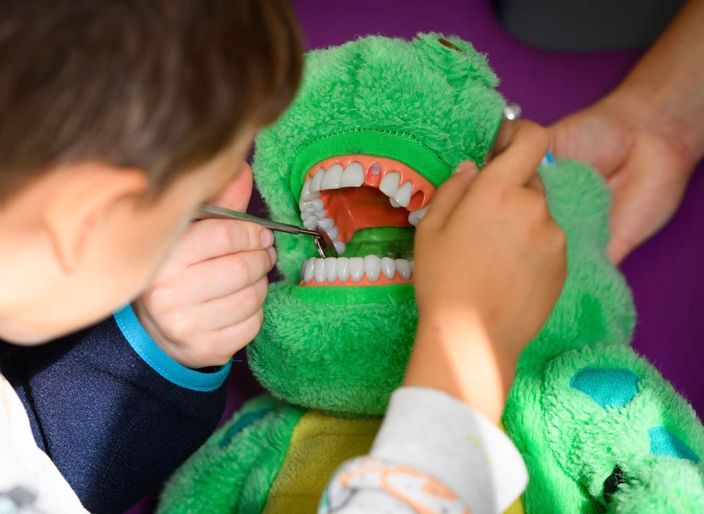 Bis zu ihrem sechsten Lebensjahr können Kinder sechs kostenfreie Früherkennungsuntersuchungen nutzen. (Archivbild)
