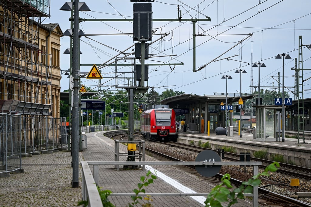 Am Bahnhof Wittenberge sollen ab 2028 mehr Züge fahren. (Archivbild)