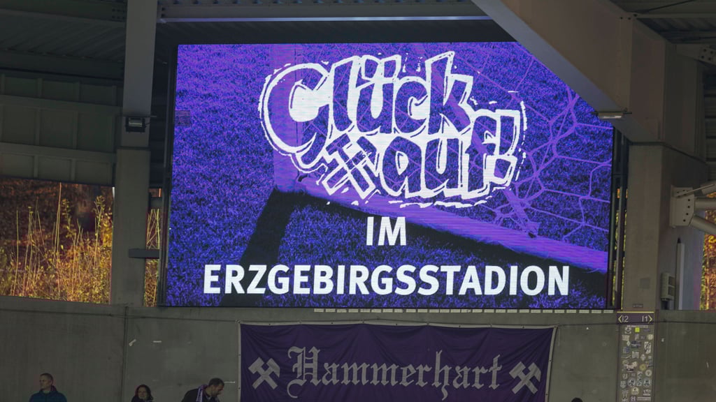 Das