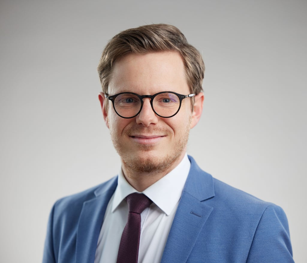 Prof. Dr. Alexander Scheuch