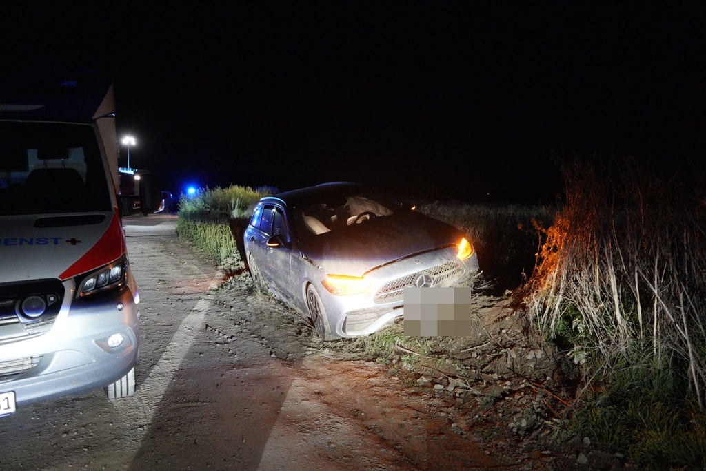 Der Fahrer verletzte sich bei dem Unfall leicht.