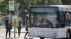 Nach einem Unfall mit einem Linienbus in Wernigerode drohen dem Fahrer harte Konsequenzen, weil er möglicherweise unter Drogeneinfluss unterwegs war.