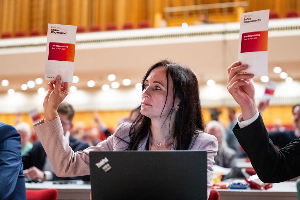 Anke Wirsing vom BSW. Ihre Partei unterstützt den Aufruf des Brandenburger Landesverbandes zum Widerspruch gegen die Weitergabe von Daten für den freiwilligen Wehrdienst der Bundeswehr. (Archivbild)