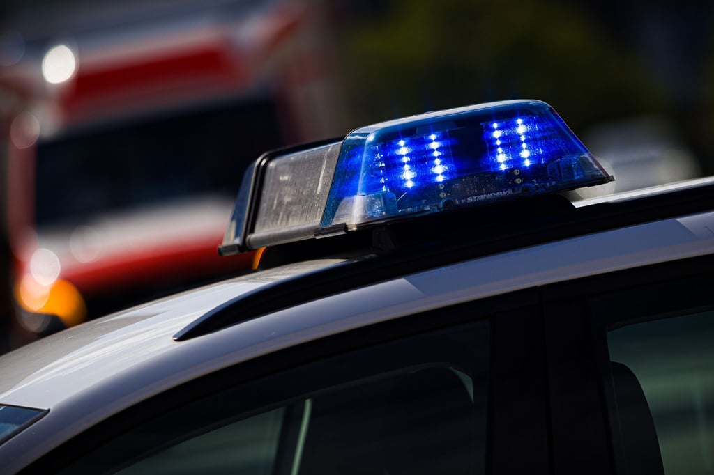 Einzelheiten zum Hintergrund oder der Identität der Person nannte die Polizei nicht. (Symbolbild)