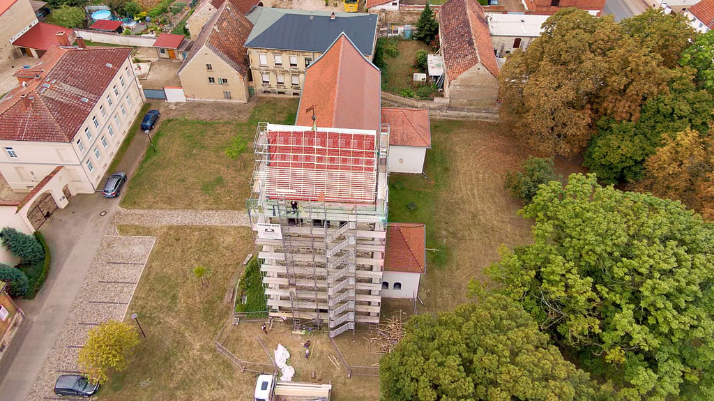 Auch die Kirchturmsanierung in Welsleben ist Leader gefördert.