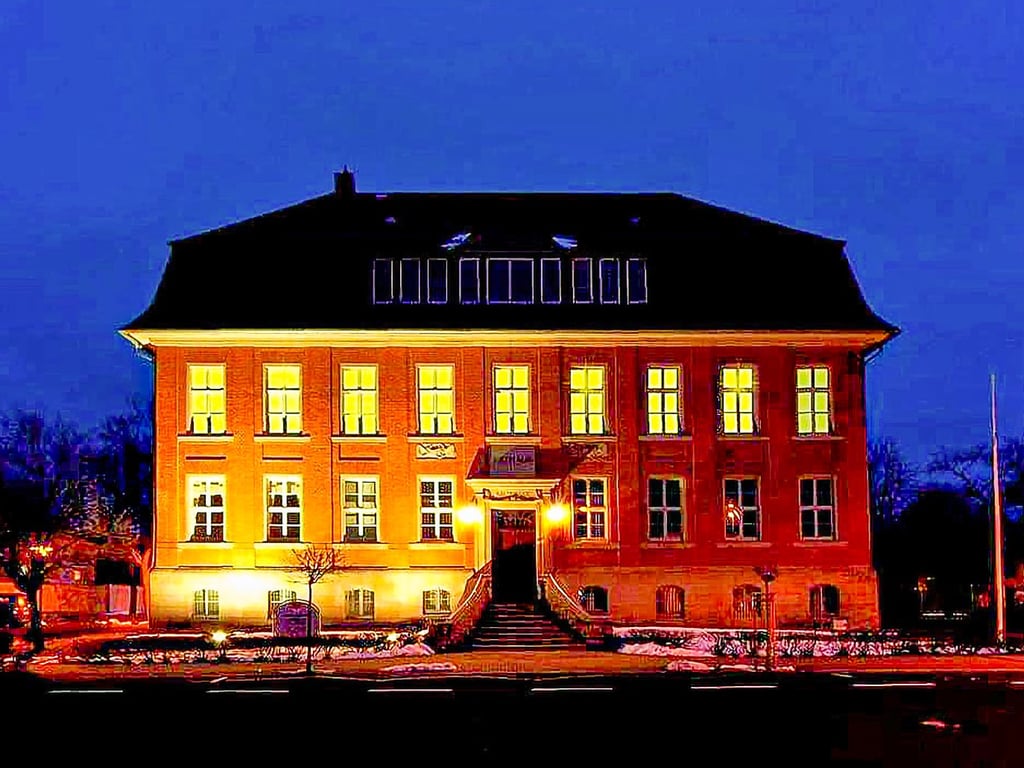 Im Staßfurter Rathaus hat es am Dienstag laut Teilnehmern des Gesprächs eine angespannte Atmosphäre gegeben. Der Grund: Vorwürfe gegen Melanie Zok, die Gattin des Oberbürgermeisters.