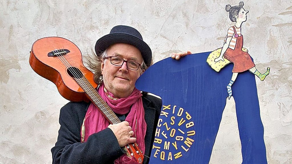 Gerhard Schöne: Ein bisschen will er noch singen.