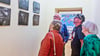 Der Fotoclub Seeland stellt in den Fluren der Kreisvolkshochschule aus. 34 Schwarz-Weiß-Fotografien sind hier zu sehen.  