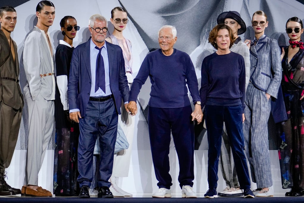 Vergangenes Jahr zeigte sich Armani auf dem Laufsteg mit Leo Dell'Orco und seiner Nichte Roberta. (Archivbild)