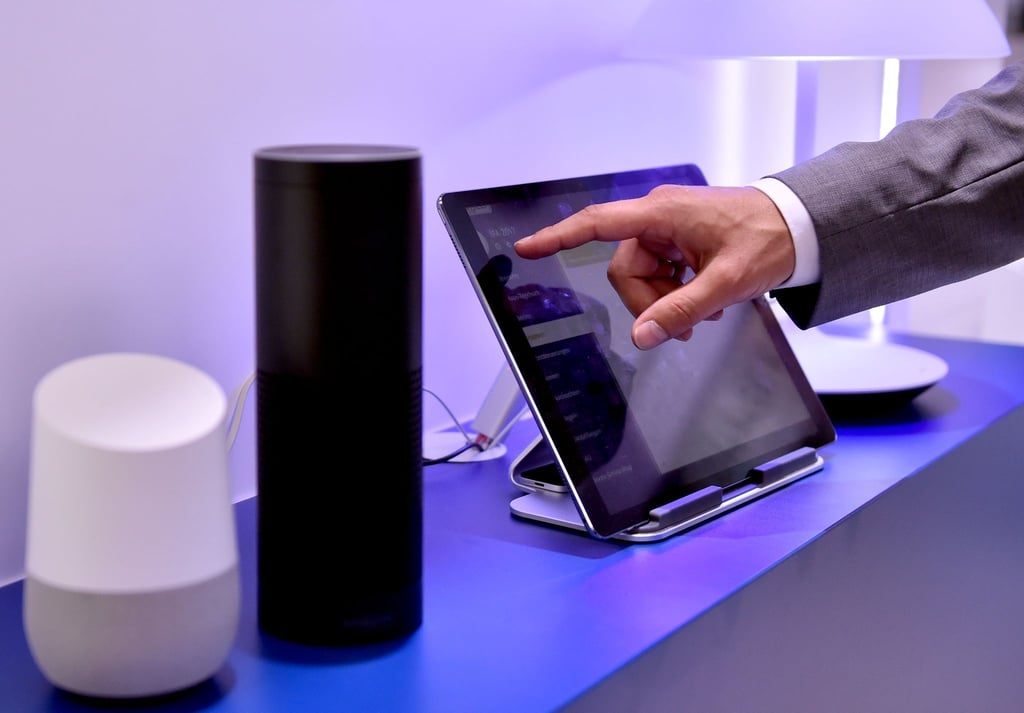 Daten, die etwa Geräte für das „smart Home“ sammeln, sollen Nutzerinnen und Nutzern ab Freitag leichter zugänglich gemacht werden. (Symbolbild)