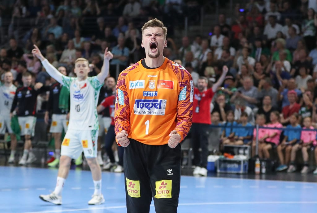 Der alles überragende Sergey Hernandez legte mit 14 Paraden den Grundstein für den klaren Sieg des SC Magdeburg in Berlin.