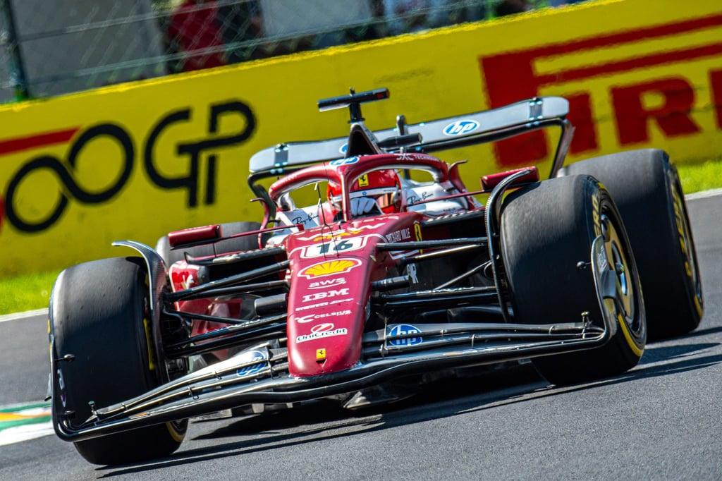 Nur knapp geschlagen Zweiter im Training - was geht bei der Startplatzjagd für Leclerc?