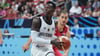 Dennis Schröder und Co. sind sportlich auf Kurs. Probleme bereitet aber das Hotel.