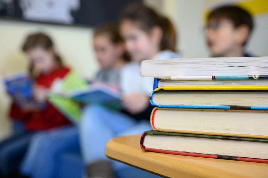 Längst nicht alle Kinder können nach der Grundschule gut lesen. (Symbolbild)