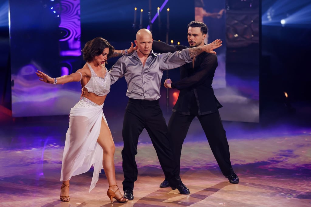 „Let's Dance“-Profitänzer Anastasia (l.) und Sergiu Maruster (r.) haben ihre Traumhochzeit gefeiert. Mit Ex-Turnprofi Fabian Hambüchen (M.) ertanzte sich „Nastia“ den dritten Platz.