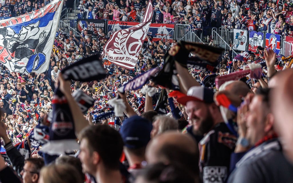 Für das Eröffnungsspiel der neuen DEL-Saison zwischen Berlin und Dresden ist die Arena am Ostbahnhof bereits ausverkauft.