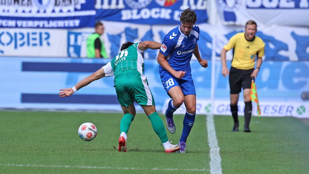 Max Geschwill (r.) ist einer von vier Leihspielern des 1. FC Magdeburg.