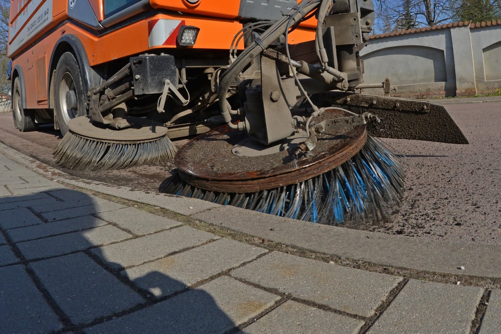 Die Kehrmaschine schenkte plötzlich aus.