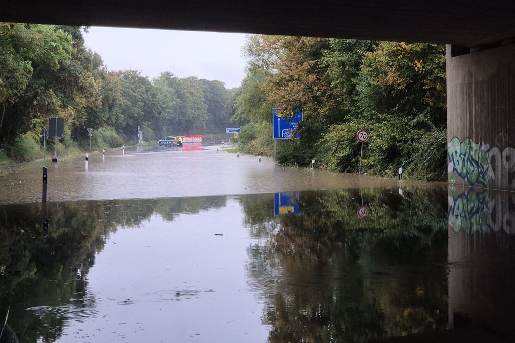 Die Unwetter bringen teils extremen Regen mit.