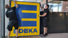 Das Edeka-Schild darf natürlich nicht fehlen im neuen Supermarkt in Osterwieck.