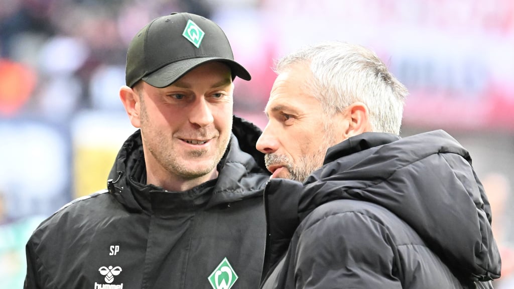 Ole Werner (l.) und Marco Rose bei einem Bundesligaspiel zwischen Bremen und RB Anfang 2025.