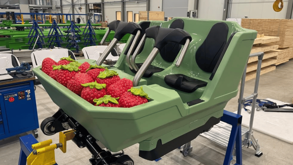 In diesen Sitzen für eine neue Achterbahn im Karls Erlebnishof in Döbeln sollen ab Sommer 2026 viele Kinderaugen leuchten.