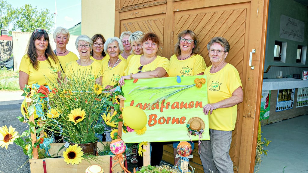 Bornes Landfrauen, die zum Förder- und Heimatverein gehören, sorgten dafür, dass das Fest ein Erfolg wird.