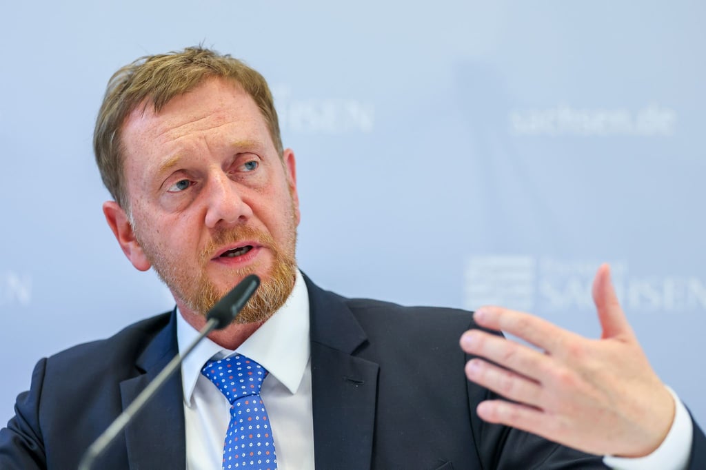 Ein 59-Jähriger hatte dem Regierungschef via Facebook Gewalt angedroht - das hatte Konsequenzen.