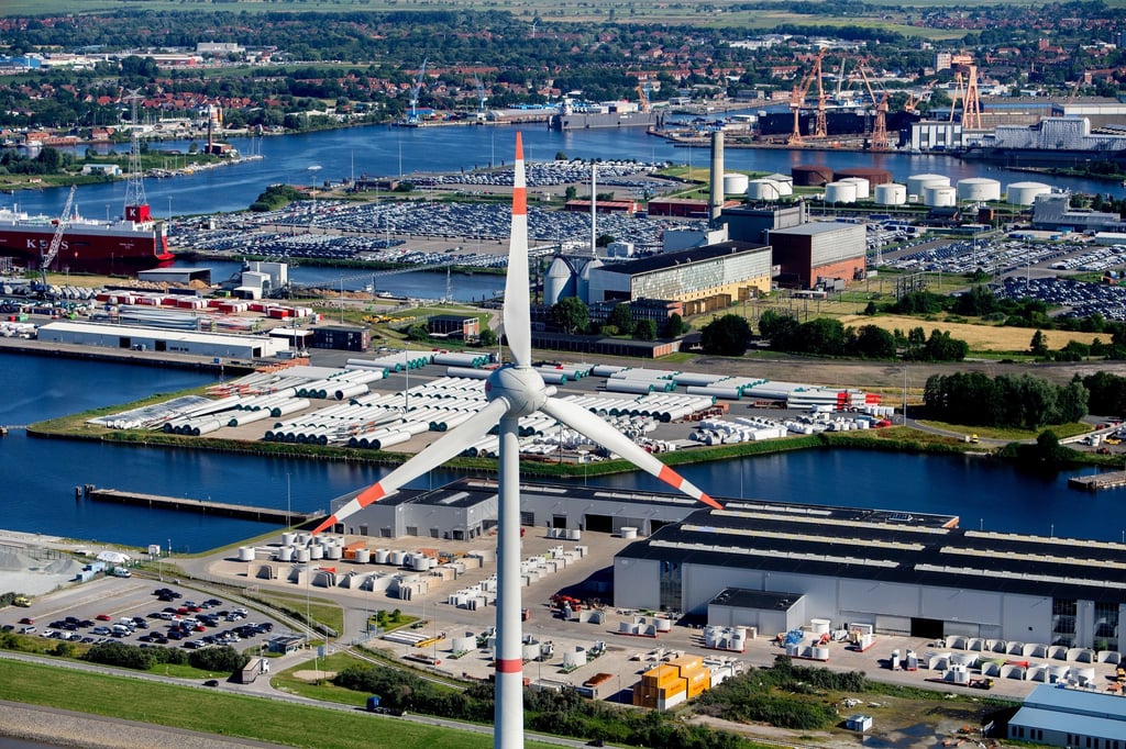 Auch der Hafen in Emden spielt eine Rolle in den Ausbauplänen der Landesregierung. (Archivbild)