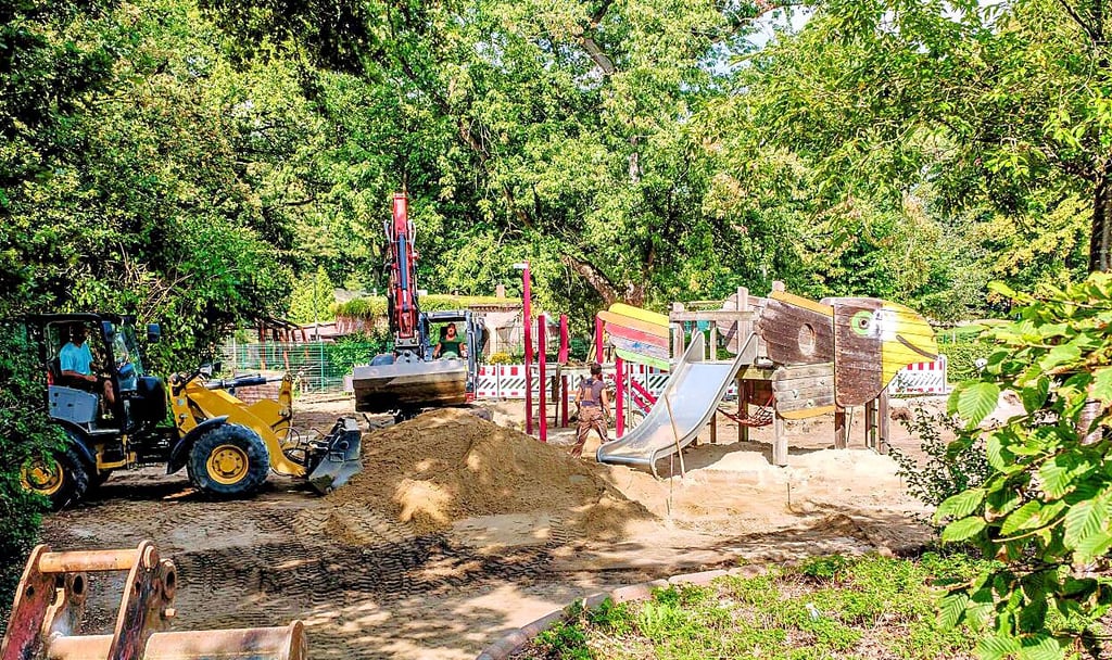 Die Bauarbeiten am Spielplatz in der Pfaffengasse laufen.