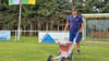 Marco Kühnhold vom SV Kaiserpfalz ist der Mann für alle Fälle auf dem Sportplatz in der Wohlmirstedter Schulstraße, der „Küchenteich-Arena“ genannt wird,  und in dieser Woche unser Tipp-Experte.
