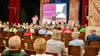 Bürgerdialog zum Stadtentwicklungskonzept bis 2040 in der Marienkirche: Zum Beginn der Veranstaltung waren gut die Hälfte der Plätze besetzt.
