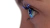 Fremdkörper im Auge? Vorsichtig ausspülen oder doch zum Arzt – es kommt drauf an.