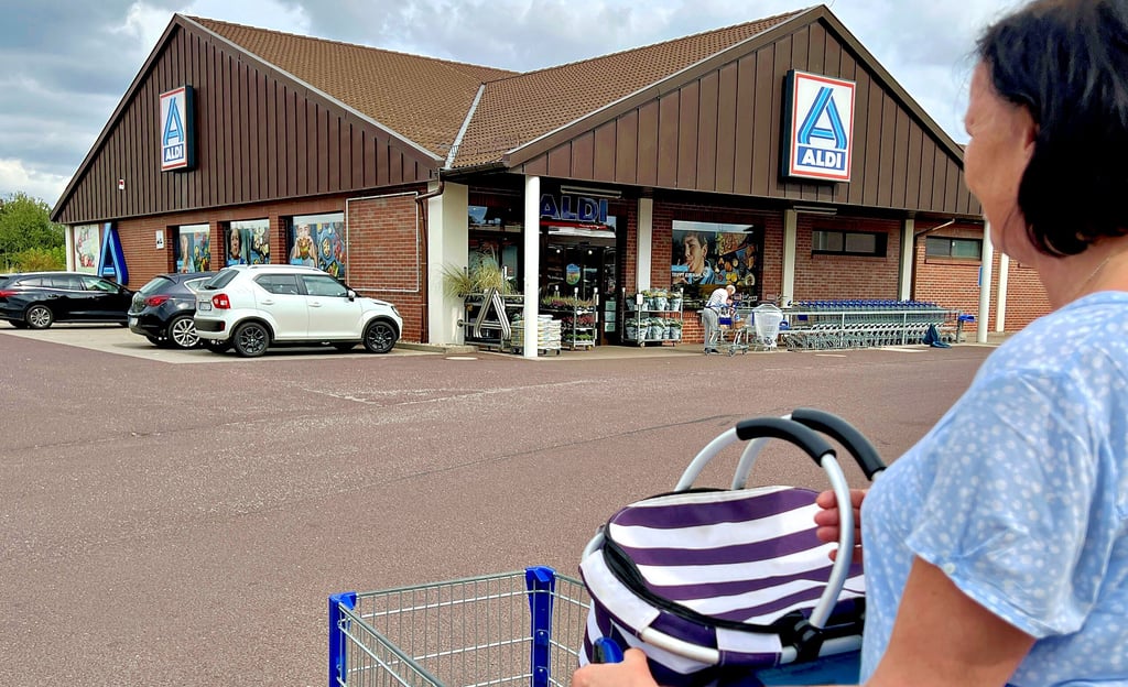 Der Aldi-Markt in Könnern sollte längst abgerissen sein.