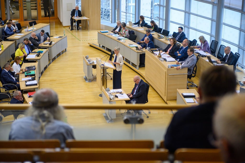 Der Landtag hat das Tariftreue- und Vergabegesetz modernisiert. (Archivbild)