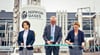Japans Botschafterin Mitsuko Shino, Nippon Gases-Manager Christoph Laumen und Staatssekretärin Stefanie Pötzsch (v.l.) eröffnen am 10. September 2025 das neue Nippon Gases-Werk in Zörbig.