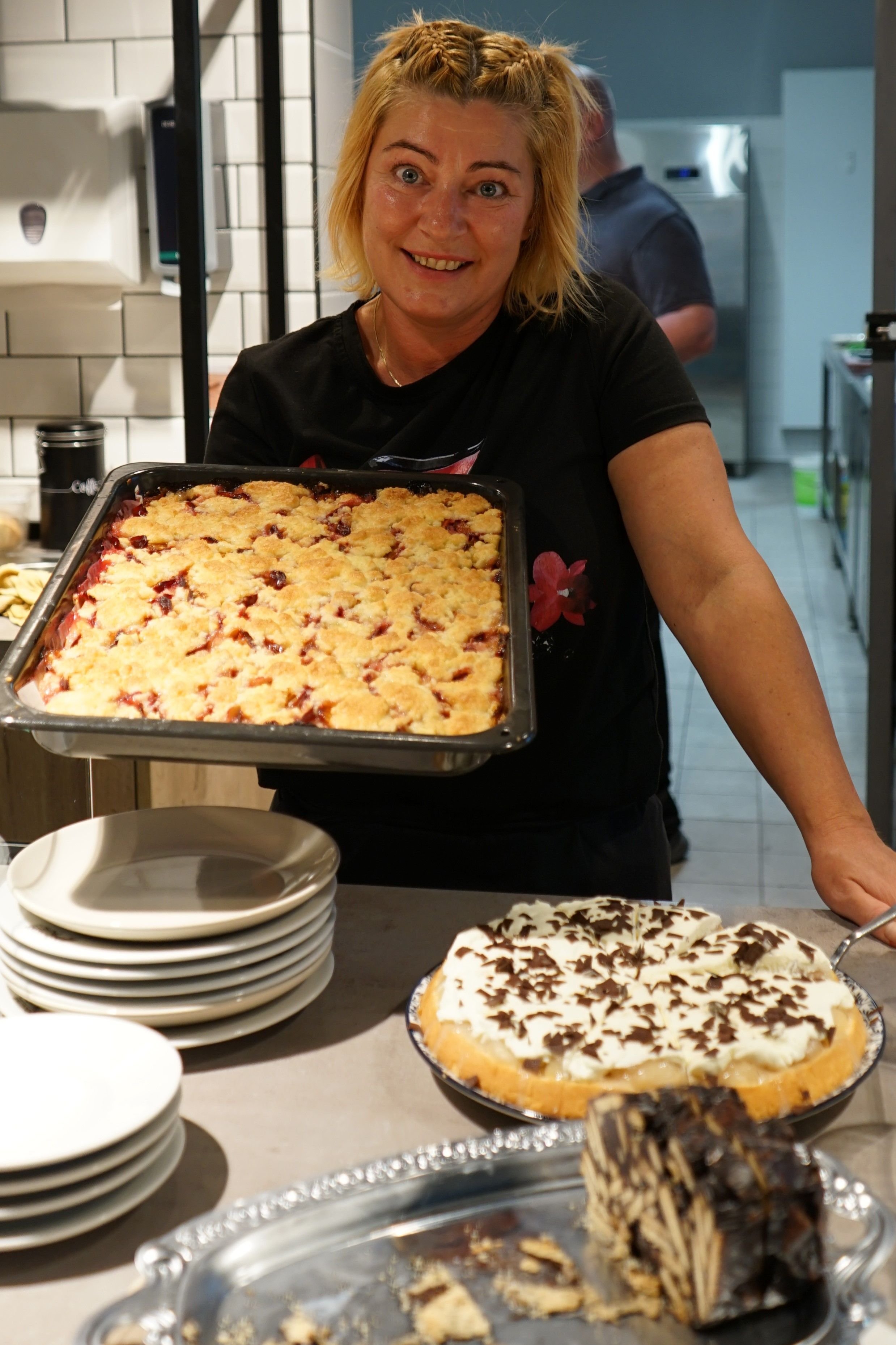 Pflaumenkuchen, Kalte Schnauze und Sahnetorte in Wolmirstedt ...