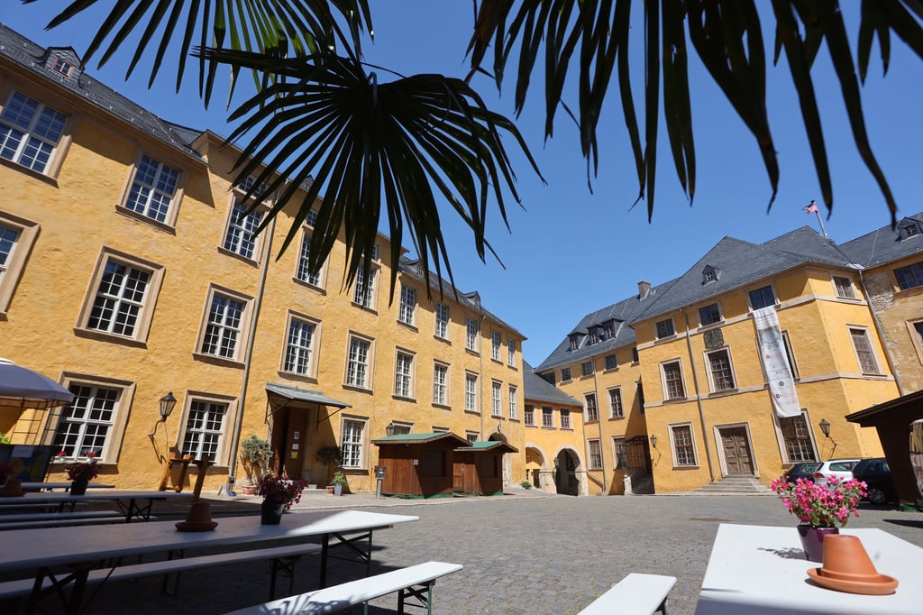 Blick in den Innenhof des Großen Schlosses in Blankenburg. Die Schlossretter laden zum Tag des offenen Denkmals am Sonntag, 14. September 2025, zum Besuch ein.