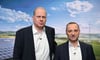 Für Georg Stamatelopoulos (l), Vorstandsvorsitzender der EnBW AG, und Thomas Kusterer, Finanzvorstand der EnBW, hier bei einer Bilanz-Pressekonferenz des Energiekonzerns EnBW, dürfte der Inhalt des neuen Gesetzes zur Akzeptanzsteigerung und Beteiligung beim Ausbau der erneuerbaren Energien in Sachsen-Anhalt positiv zu bewerten sein. Der Hansestadt Gardelegen müsste der Konzern weniger zahlen als erwartet.