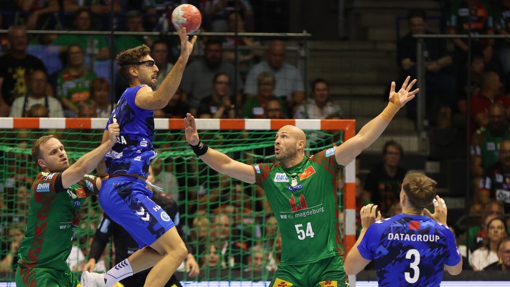 Bereits am 20. August war Antonio Serradilla im Rahmen des Hummel Cups mit dem TVB Stuttgart in Magdeburg zu Gast. Trotz guter Leistung verlor der TVB mit 25:29.