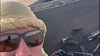 Nie ohne Kopftuch und Brille: Andreas Baldauf aus Halberstadt hat mit dem Fahrrad die Sahara durchquert.